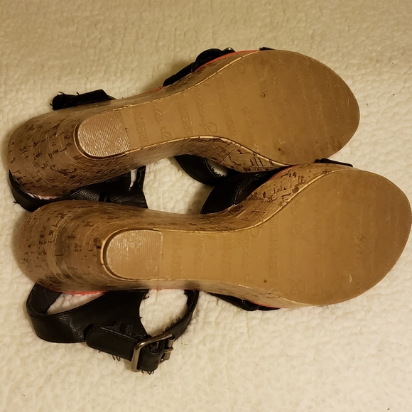 Last Chance- bundle and save- NWOT American Rag distressed black wedges - Picture 4 of 9